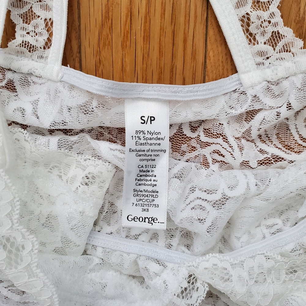 Lace split back chemise lingerie - Picture 4 of 5